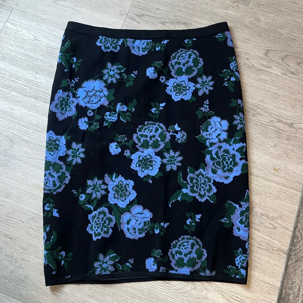 Like new Ann Taylor skirt